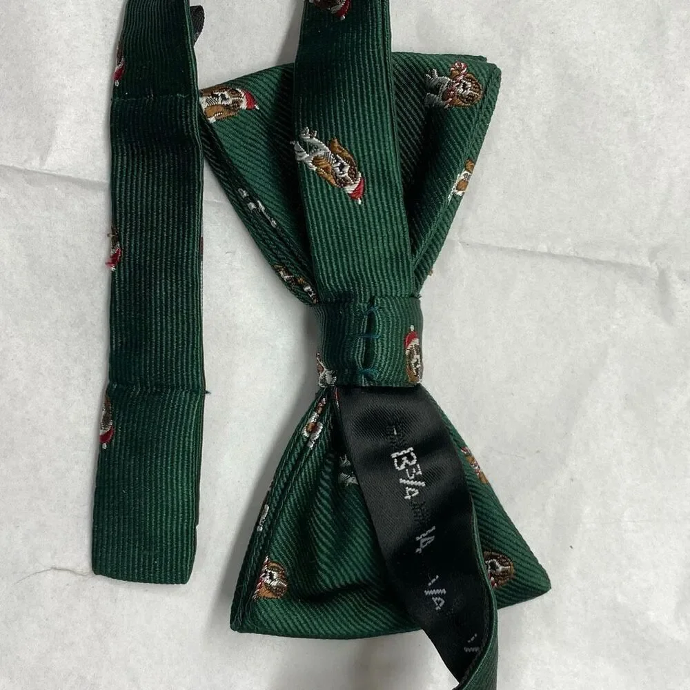 Tommy Hilfiger Bow Tie Holiday Christmas Dogs Basset Hound Green